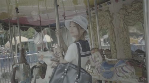 63441-【萝莉控狂喜】杭州海王「JK_0571」OF约炮实录 带年轻漂亮JK妹耍完游乐场再回女孩家打一炮.jpg